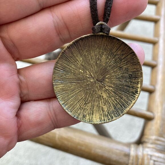 Boho Butterfly Rope Suede Metal Necklace - Picture 5 of 6